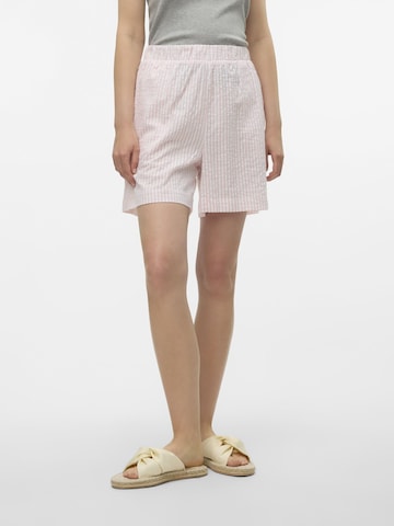 VERO MODA Regular Trousers in White: front