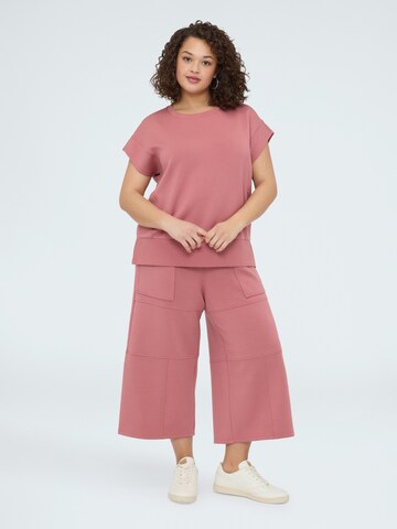 Fiorella Rubino Tapered Trousers in Pink