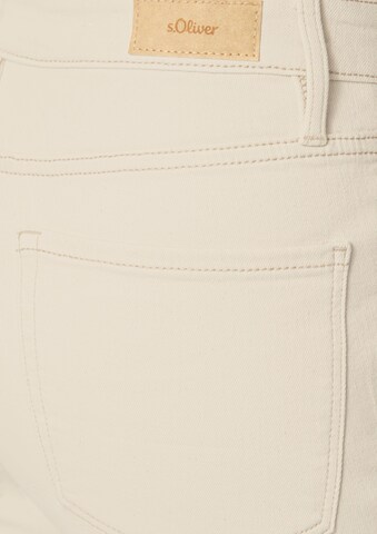 s.Oliver Flared Jeans 'Beverly' in Beige