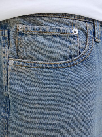 Jack & Jones Plus Baggy Shorts in Blau