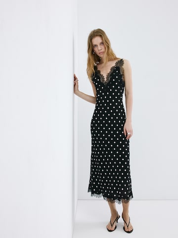 MANGO Mekko 'Silveri' värissä musta