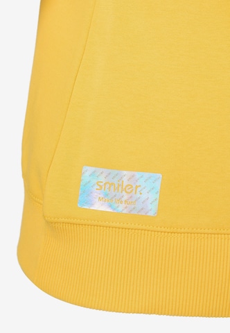smiler. Sweatshirt 'Cuddle' in Yellow