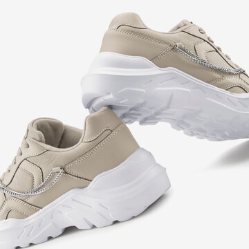 LASCANA Sneakers in Beige