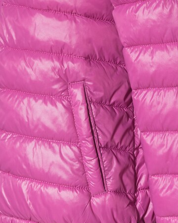 UNITED COLORS OF BENETTON Winter Jacket in Pink