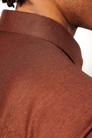 DESOTO Slim fit Overhemd in Bruin