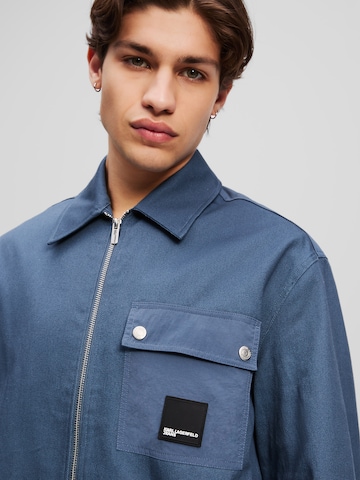 KARL LAGERFELD JEANS Демисезонная куртка в Синий