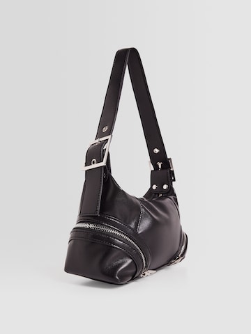 Bershka Schultertasche in Schwarz