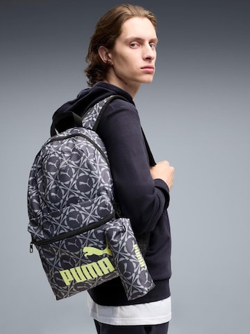 Zaino 'Puma Phase Aop Backpack Set Moody -s 20L' di PUMA in grigio