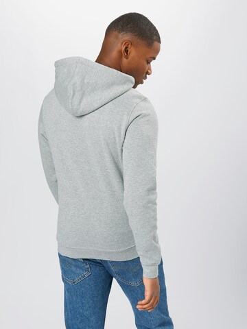 Casual Friday Regular Fit Sweatshirt 'Sebastian' in Grau