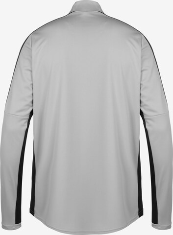 T-Shirt fonctionnel 'Academy 23' NIKE en gris