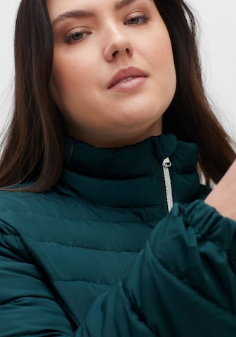 SHEEGO Between-Season Jacket in Green