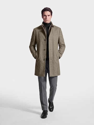 Manteau d’hiver BENVENUTO en marron : devant