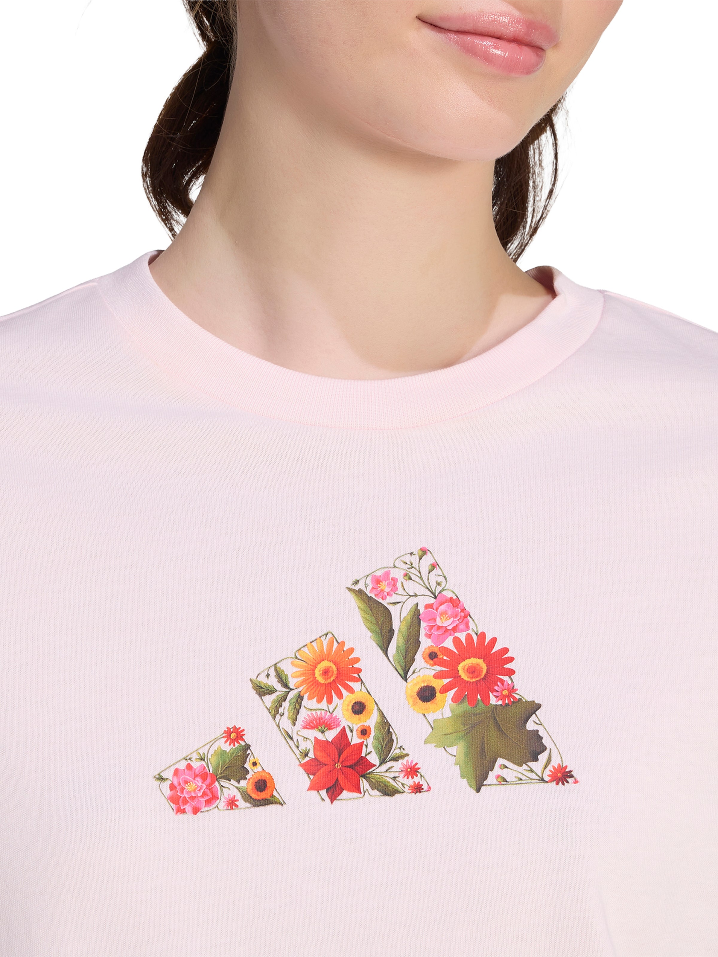 T-shirt fonctionnel 'FLORAL' ADIDAS SPORTSWEAR en rose