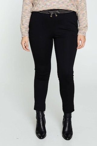 Cassis Slim fit Pants in Black: front