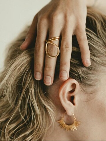 Bague 'The Linéa' Les Reines en or : devant