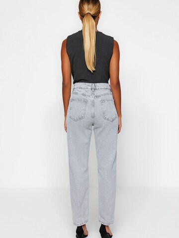 regular Jeans di Trendyol in grigio