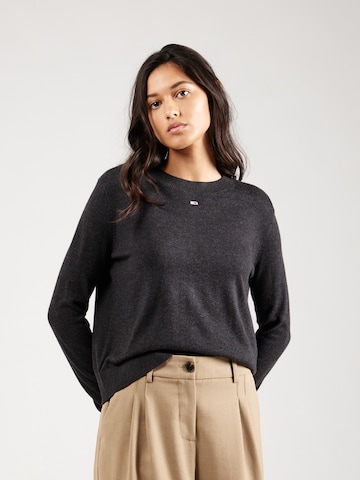 Tommy Jeans Svetr 'ESSENTIAL' – černá: přední strana