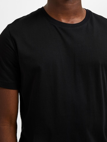 T-Shirt 'Axel' SELECTED HOMME en noir