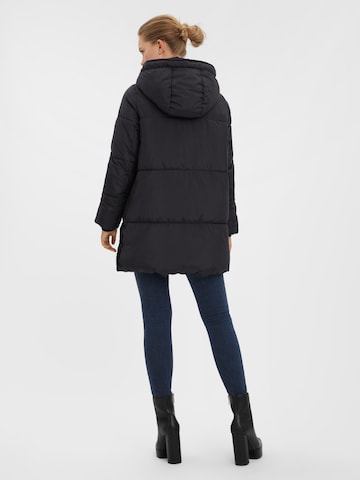 VERO MODA Between-Season Jacket 'GEMMA FLORA' in Black