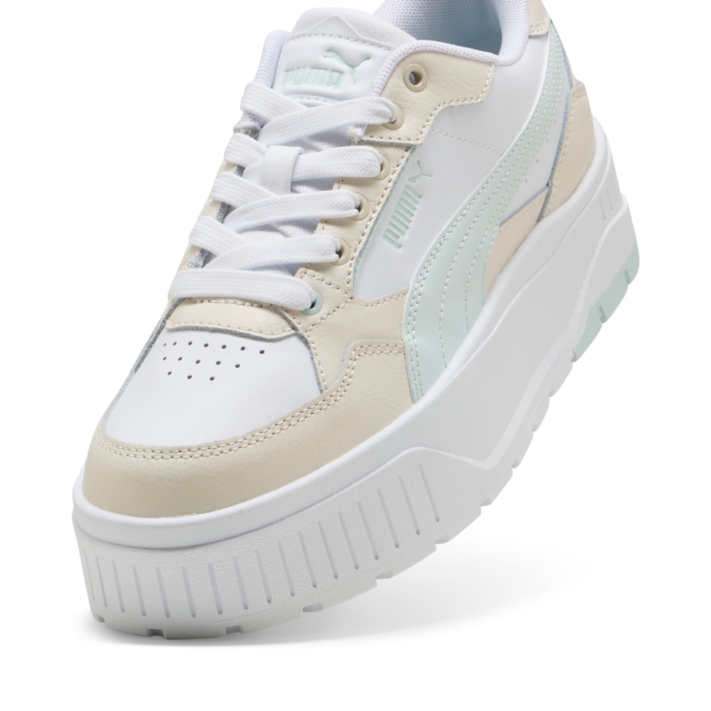 PUMA Sneakers in White