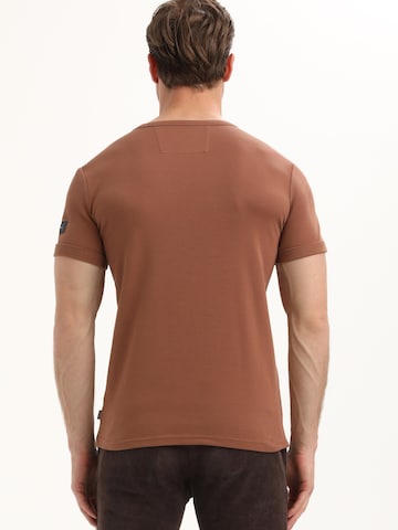 Gabbiano Shirt 'Interlock Diagonal' in Bruin