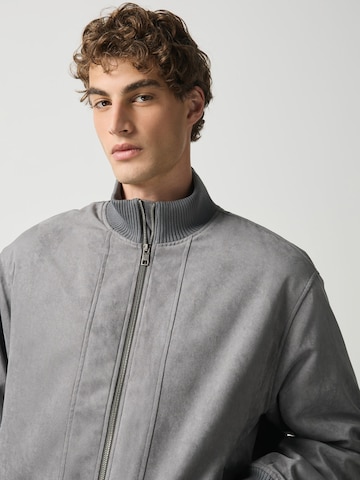 Next - Chaqueta de entretiempo en gris