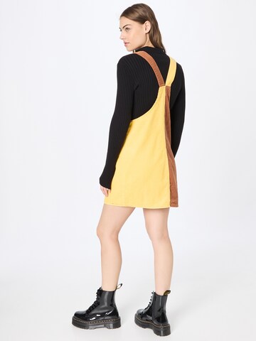 NEON & NYLON Kleid in Braun