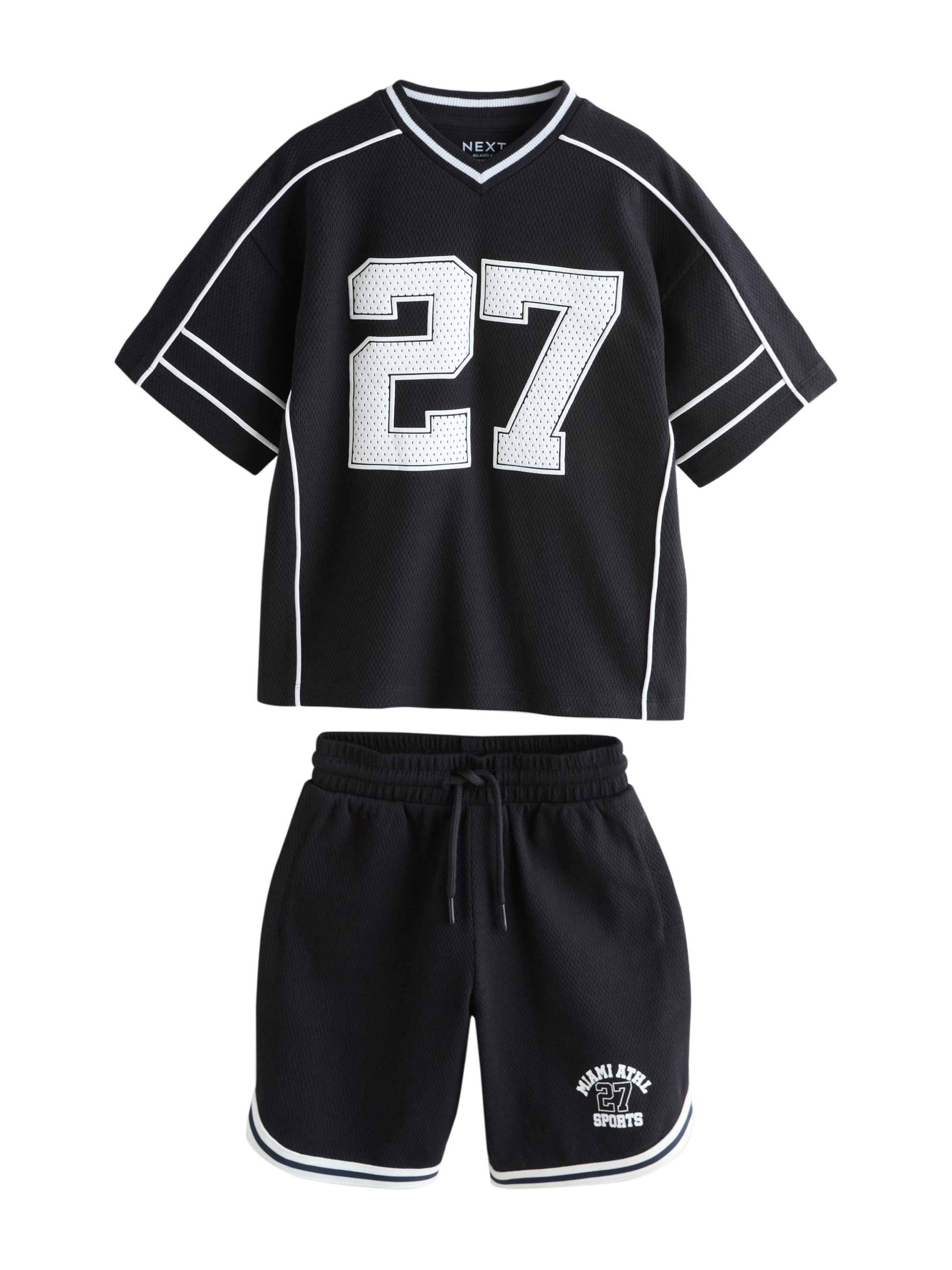 Next Set in Schwarz: Vorderseite