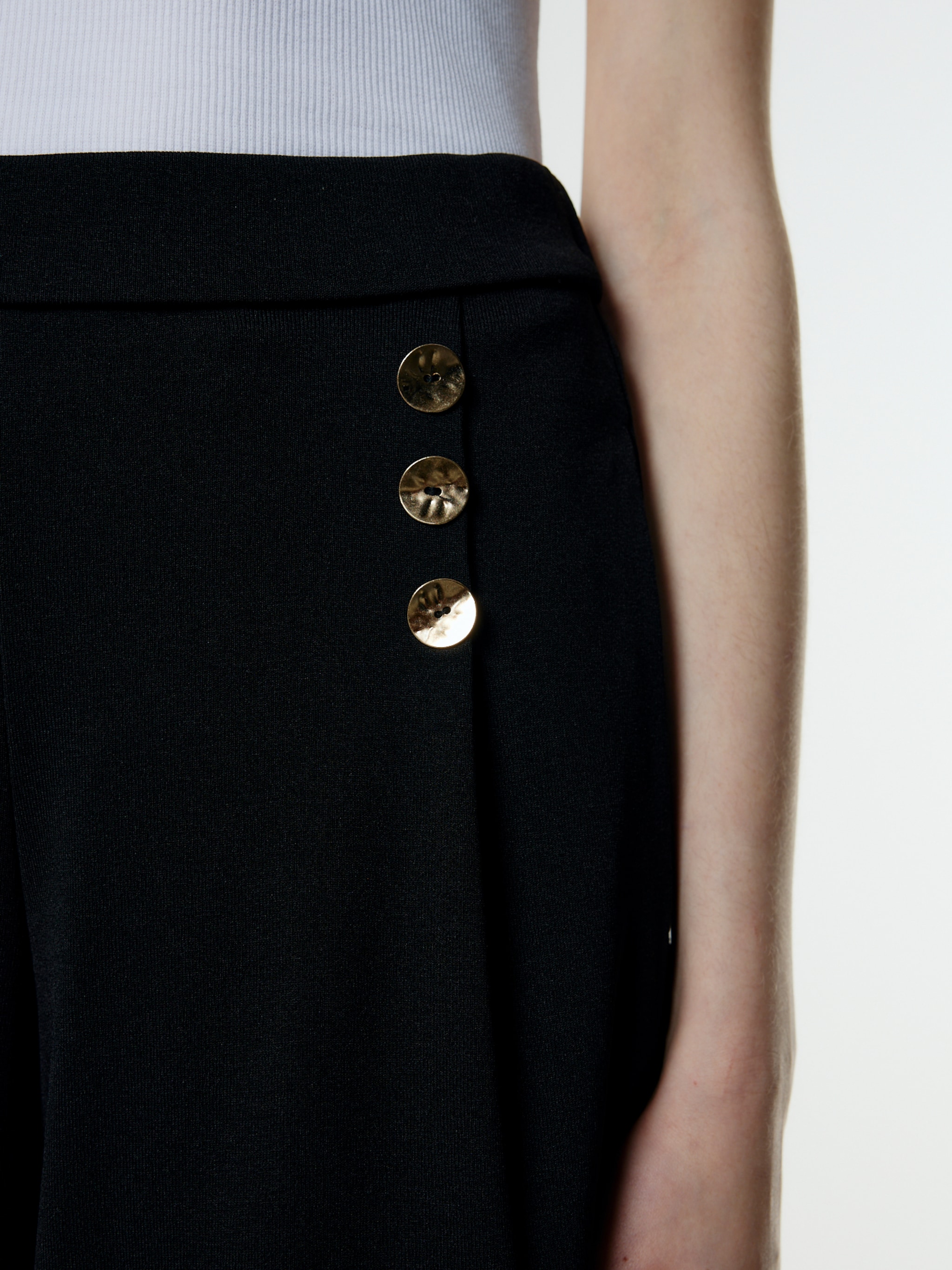 EDITED Produkte Hose 'Ginella' schwarz