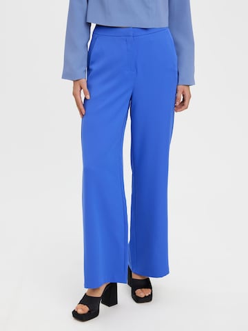 VERO MODA Wide leg Trousers in Blue: front