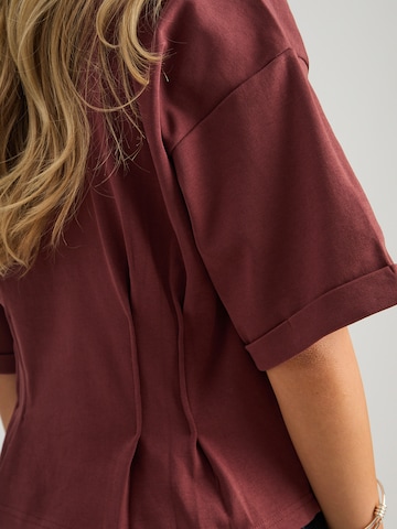 T-shirt 'Juniana' minus en rouge