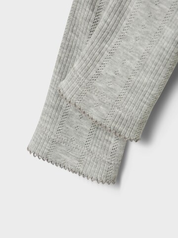 Skinny Leggings 'NMFJulia' di NAME IT in grigio