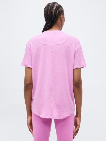 NIKE Функциональная футболка 'ONE' в Ярко-розовый