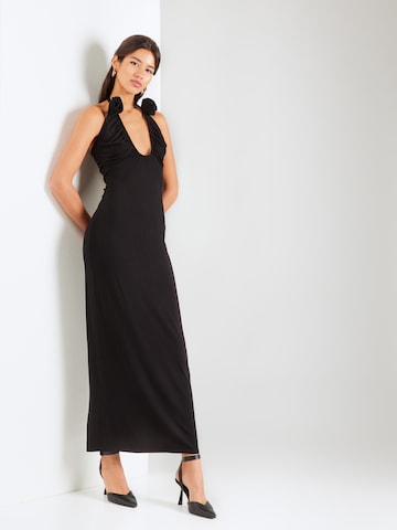 millane - Vestido 'Claude' en negro: frente