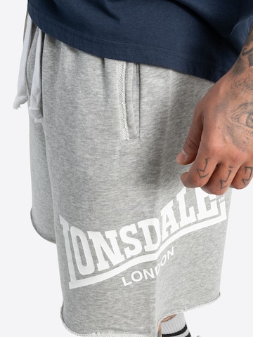 pilka LONSDALE Standartinis Kelnės 'Polbathic'