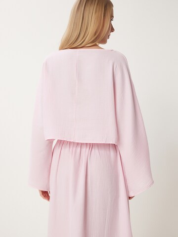 Tailleur di Happiness İstanbul in rosa