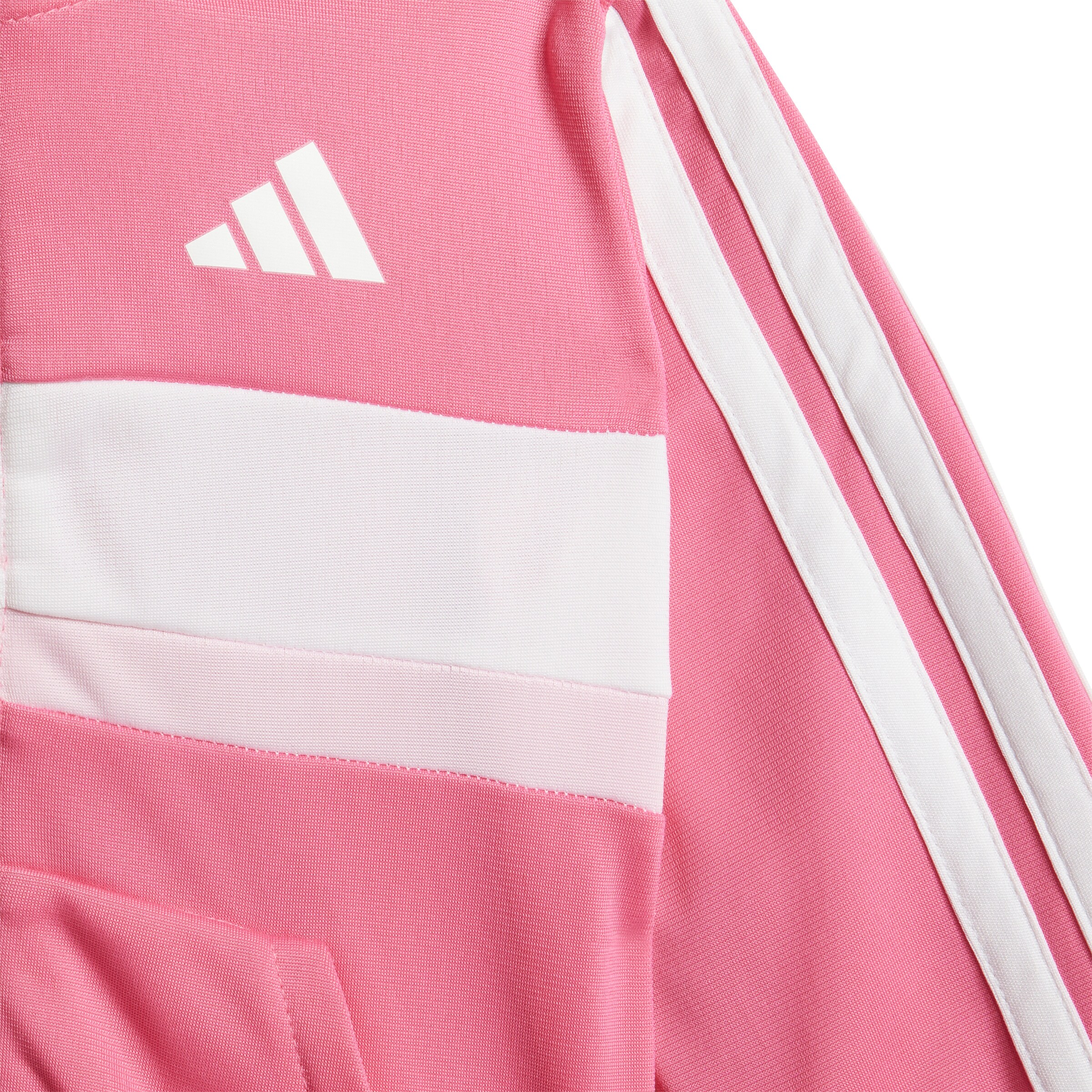 rožinė ADIDAS SPORTSWEAR Treniruočių kostiumas 'Seasonal Essentials Tiberio'