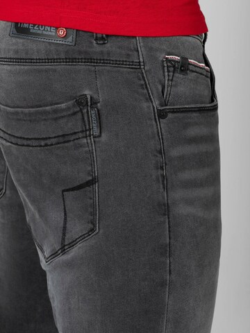 TIMEZONE Slimfit Jeans 'Scott' in Grau