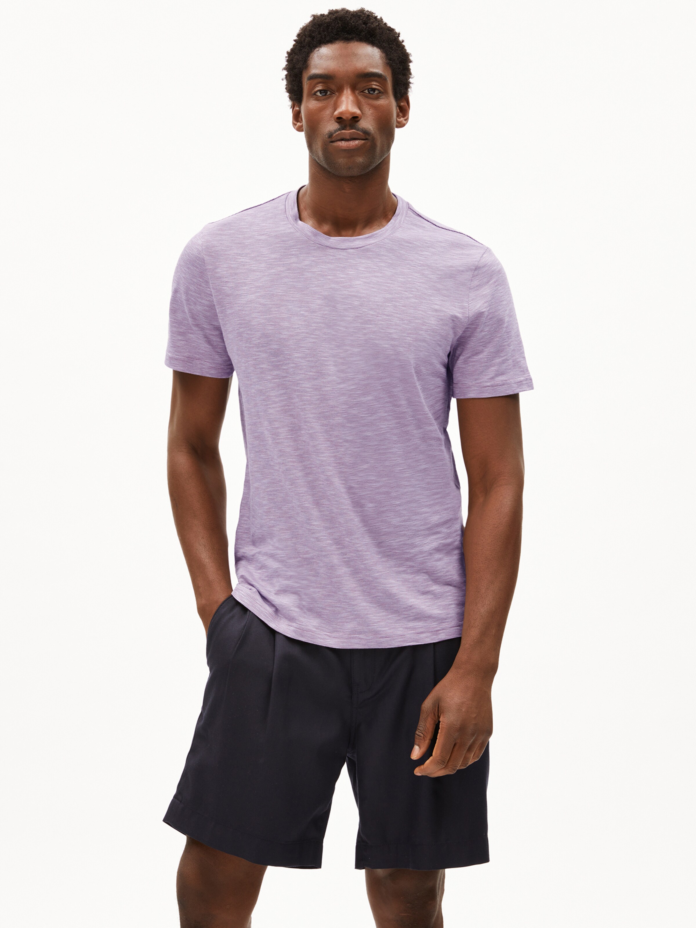 ARMEDANGELS T-Shirt JAAMES STRUCTURE in Lila: Vorderseite