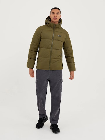 Nicce Between-season jacket in Green