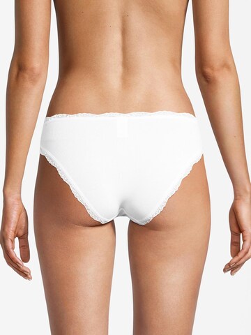 Nina von C. Panty 'Body & Soul' in White