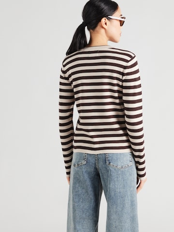 NÜMPH Sveter - Hnedá