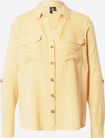 VERO MODA - Blusa 'Bumpy' en amarillo: frente