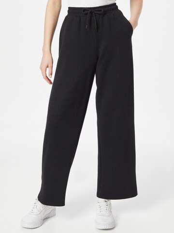 Wide leg Pantaloni sport de la ONLY PLAY pe negru: față