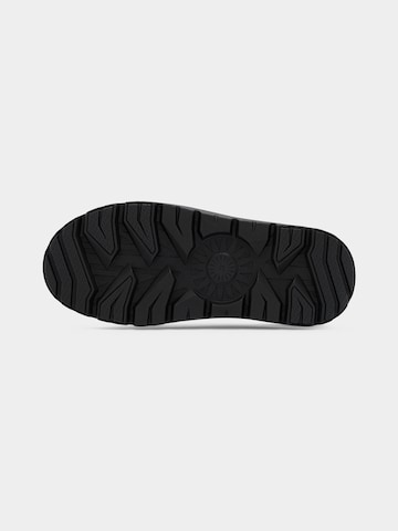 UGG Slip-ons 'Heritage Utility' in Black
