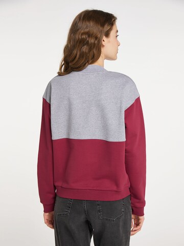 Sweat-shirt 'SWEETEST SWEATER' SOMWR en gris