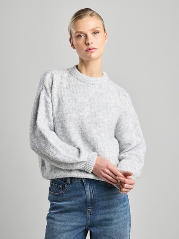 America Today Sweater in Grey: front
