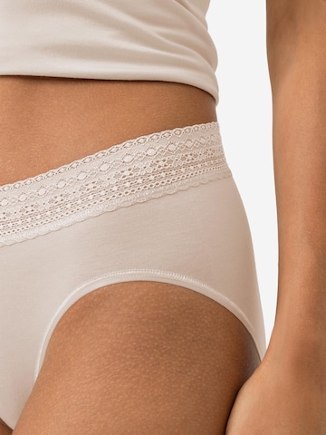 Mey Panty 'Modal Lace' in Brown
