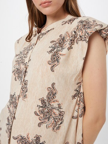 Robe 'ALIX' OBJECT en beige