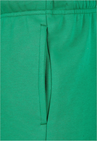 Urban Classics regular Παντελόνι σε πράσινο